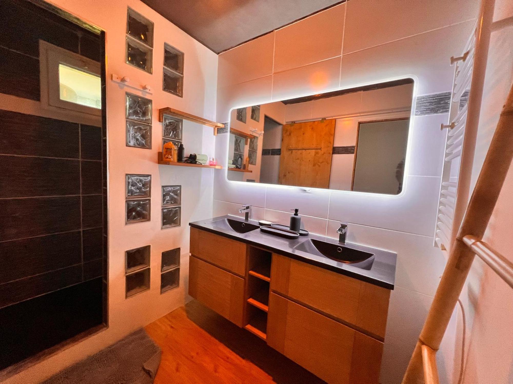 Appartement, 3 Chambres, Vue Panoramique, Parking, Acces Ville Brignoles Esterno foto