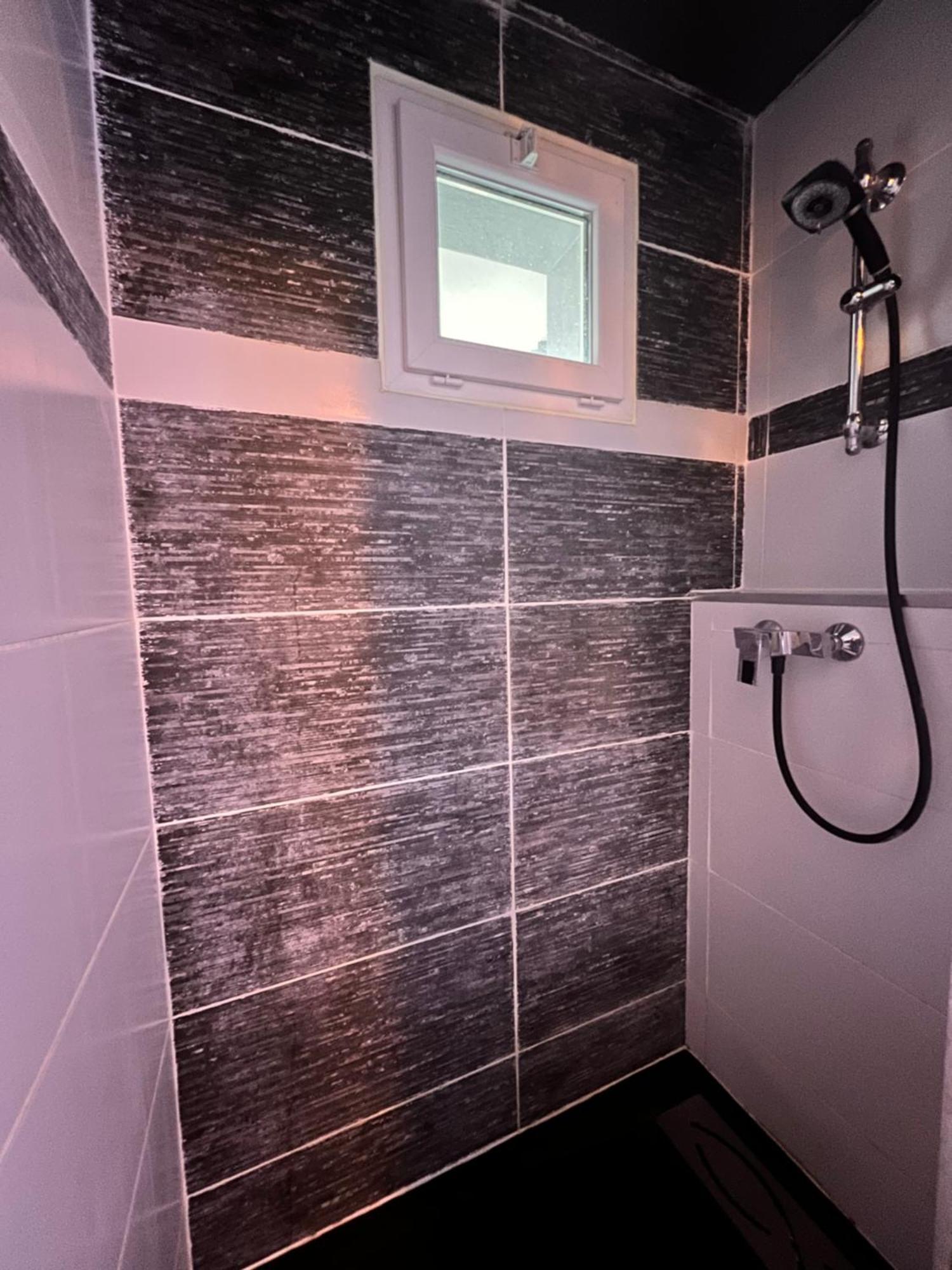 Appartement, 3 Chambres, Vue Panoramique, Parking, Acces Ville Brignoles Esterno foto